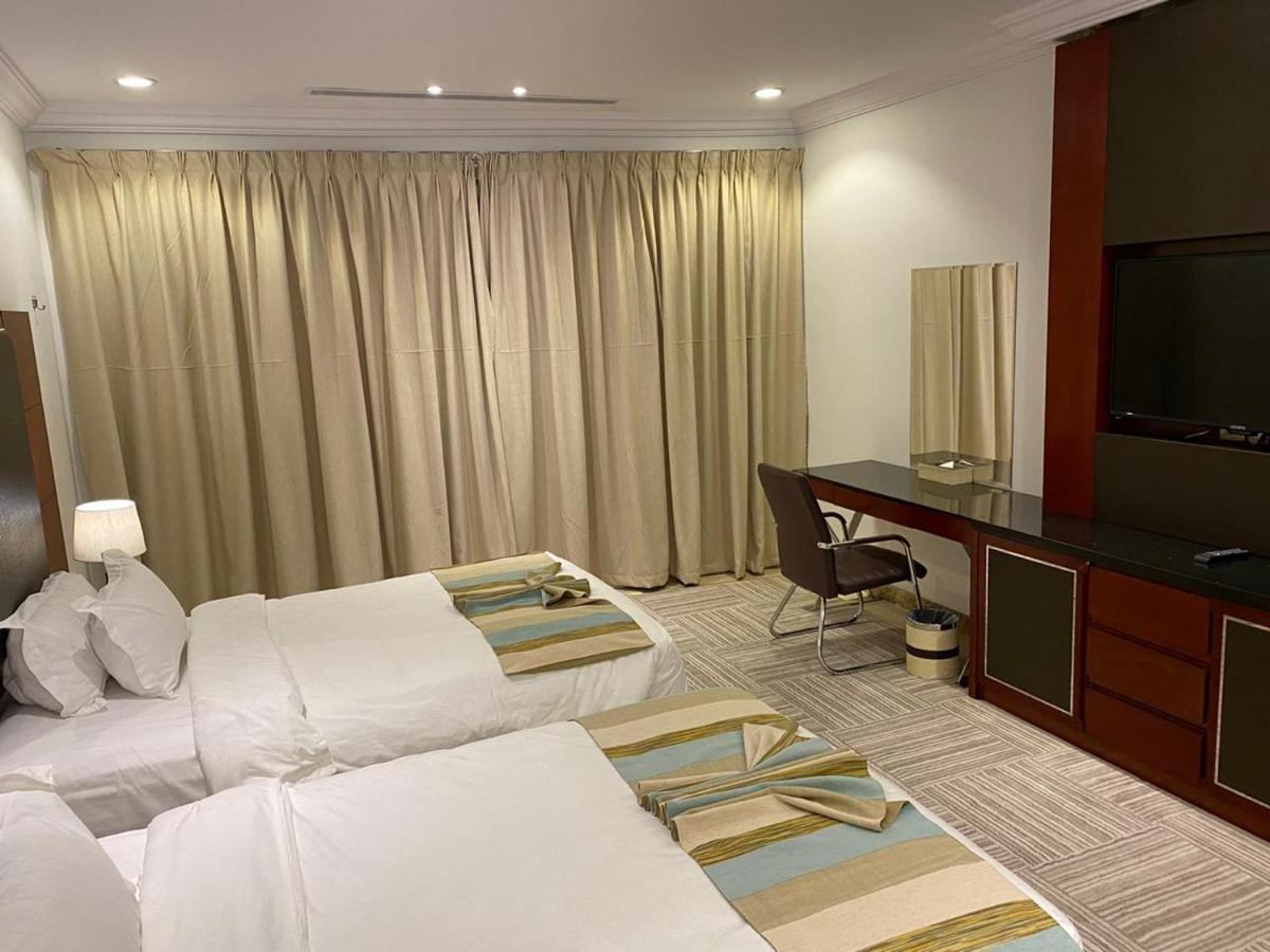 Al Wadaq Hotel Ta'if Kültér fotó